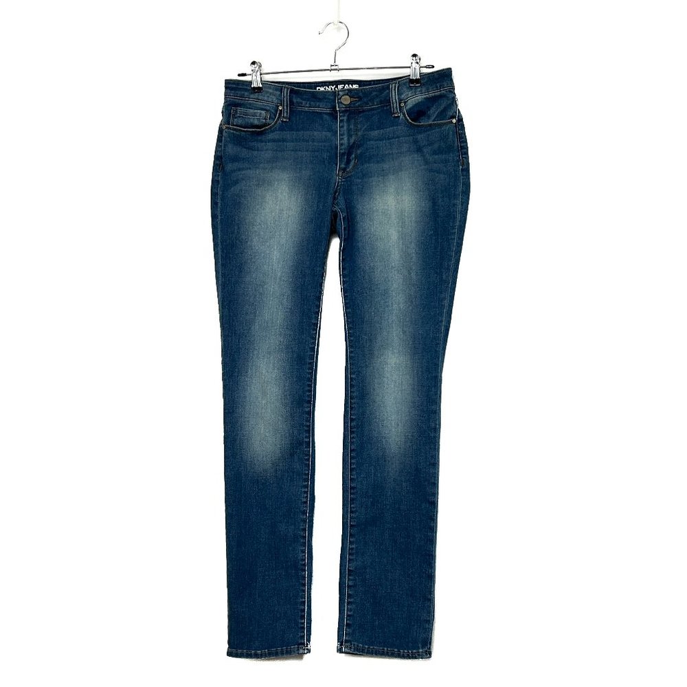 DKNY Curvy Skinny Medium Wash Jeans 5 Pkt Leather Badge Sandblast Look Size 10